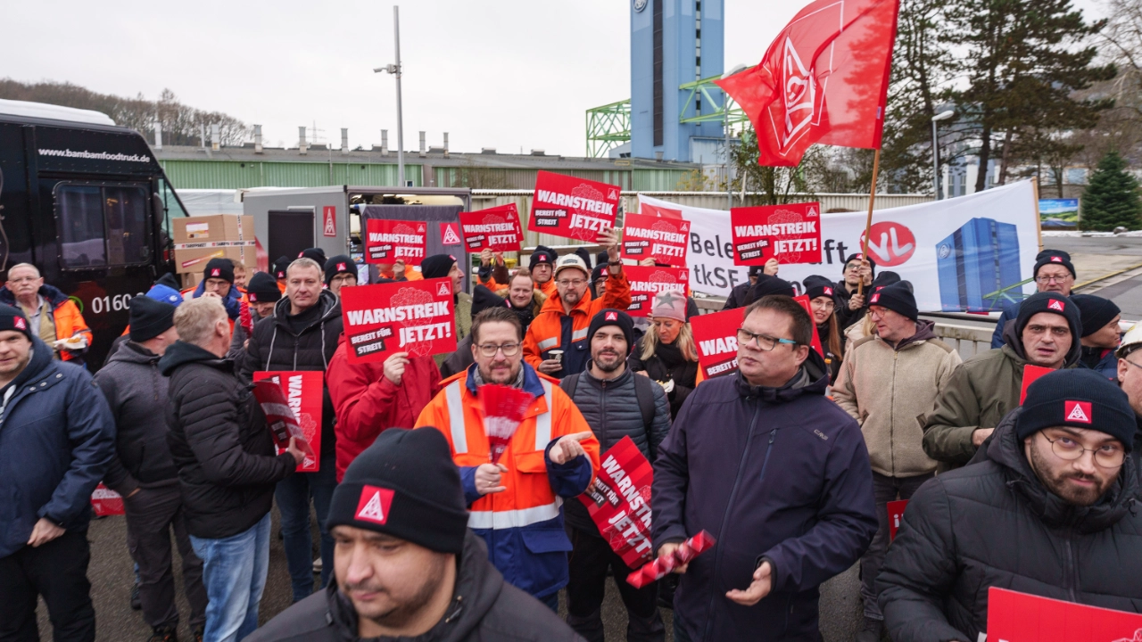 Warnstreik bei Thyssenkrupp Finnentrop