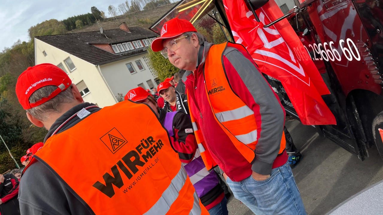 Impressionen Warnstreik Hensel Electric Kreis Olpe