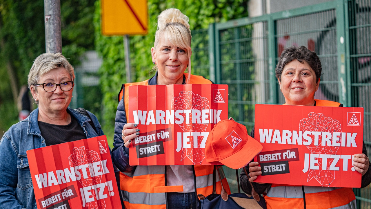 Tarifrunde Eisen und Stahl 2022: Warnstreik bei Doncasters Bochum