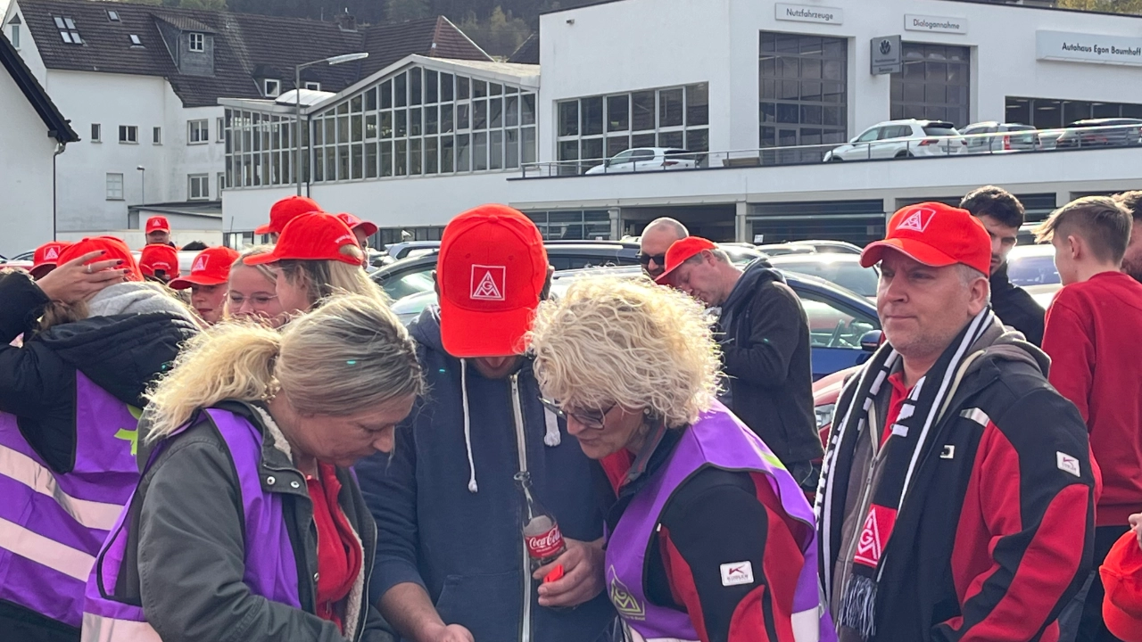 Impressionen Warnstreik Hensel Electric Kreis Olpe