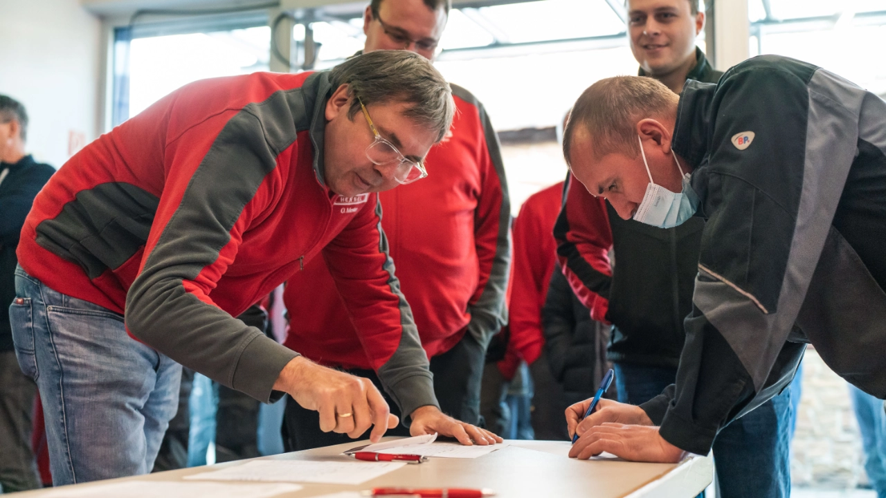 Impressionen der Warnstreikaktion in Stadthalle Attendorn