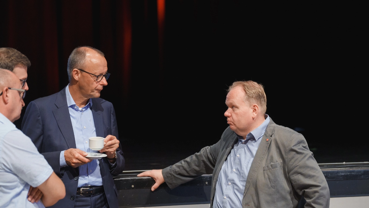 Impressionen der Gremienkonferenz mit Friedrich Merz. IG Metall Olpe in der Stadthalle Attendorn