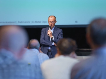 Friedrich Merz spricht vor Gremienkonferenz der IG Metall Olpe