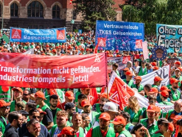 Stahl-Beschäftigte fordern: „Liefern Sie, Herr Habeck“