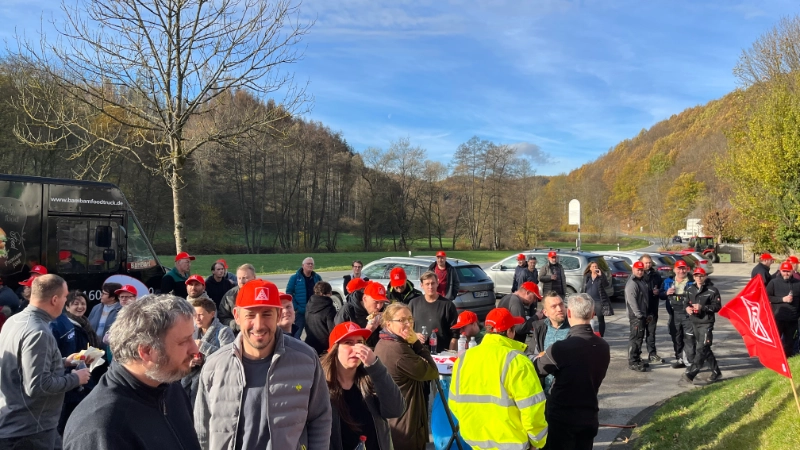 Impressionen Warnstreik Grosshaus Kreis Olpe