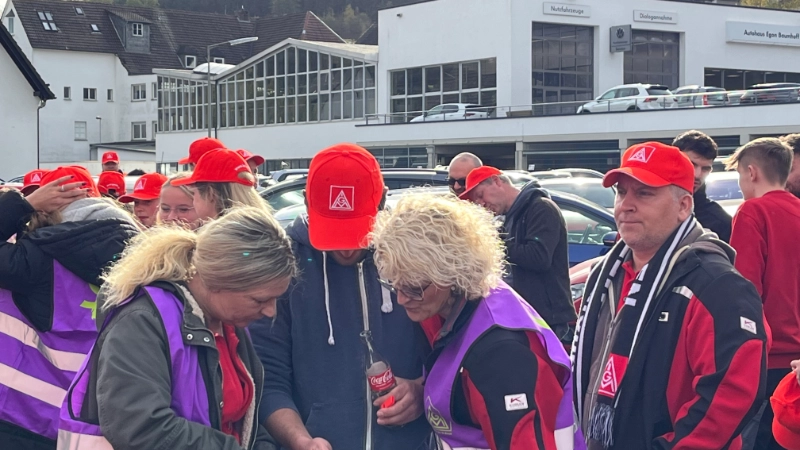Impressionen Warnstreik Hensel Electric Kreis Olpe