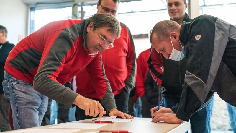Impressionen der Warnstreikaktion in Stadthalle Attendorn