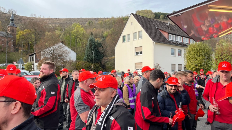Impressionen Warnstreik Hensel Electric Kreis Olpe