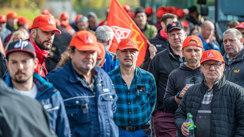 Warnstreik Bilder GS Olpe Beulco Kirchhoff